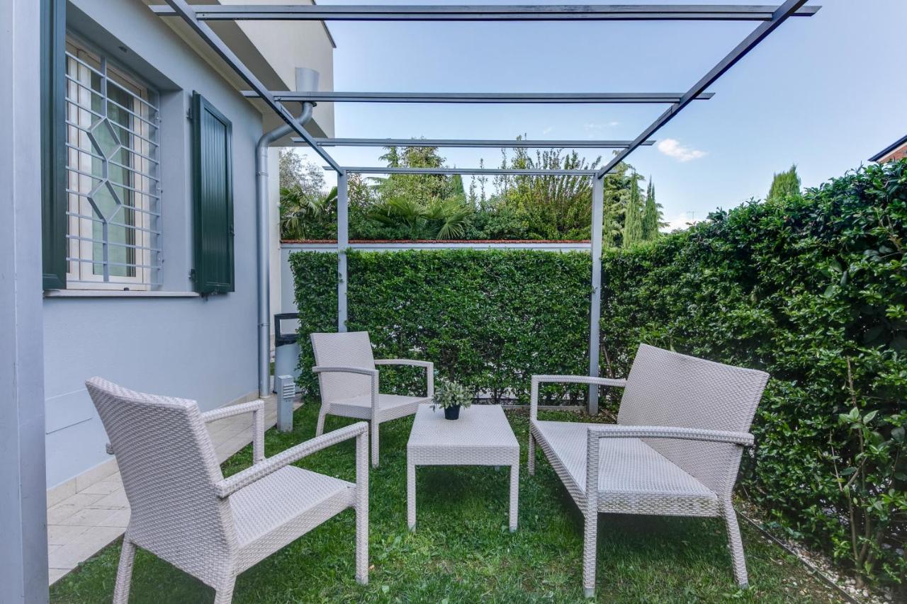 Casa Bonotto Apartment Desenzano del Garda Bagian luar foto