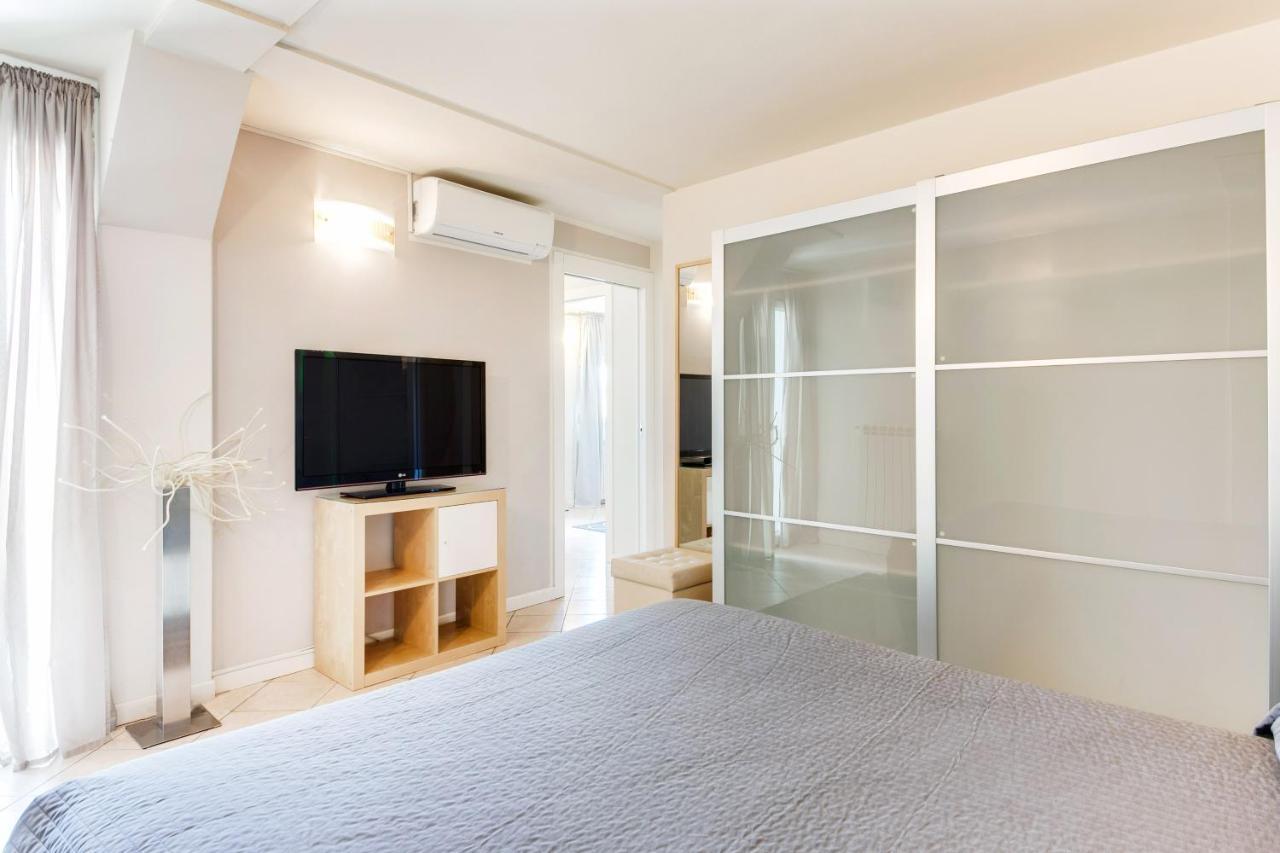 Casa Bonotto Apartment Desenzano del Garda Bagian luar foto